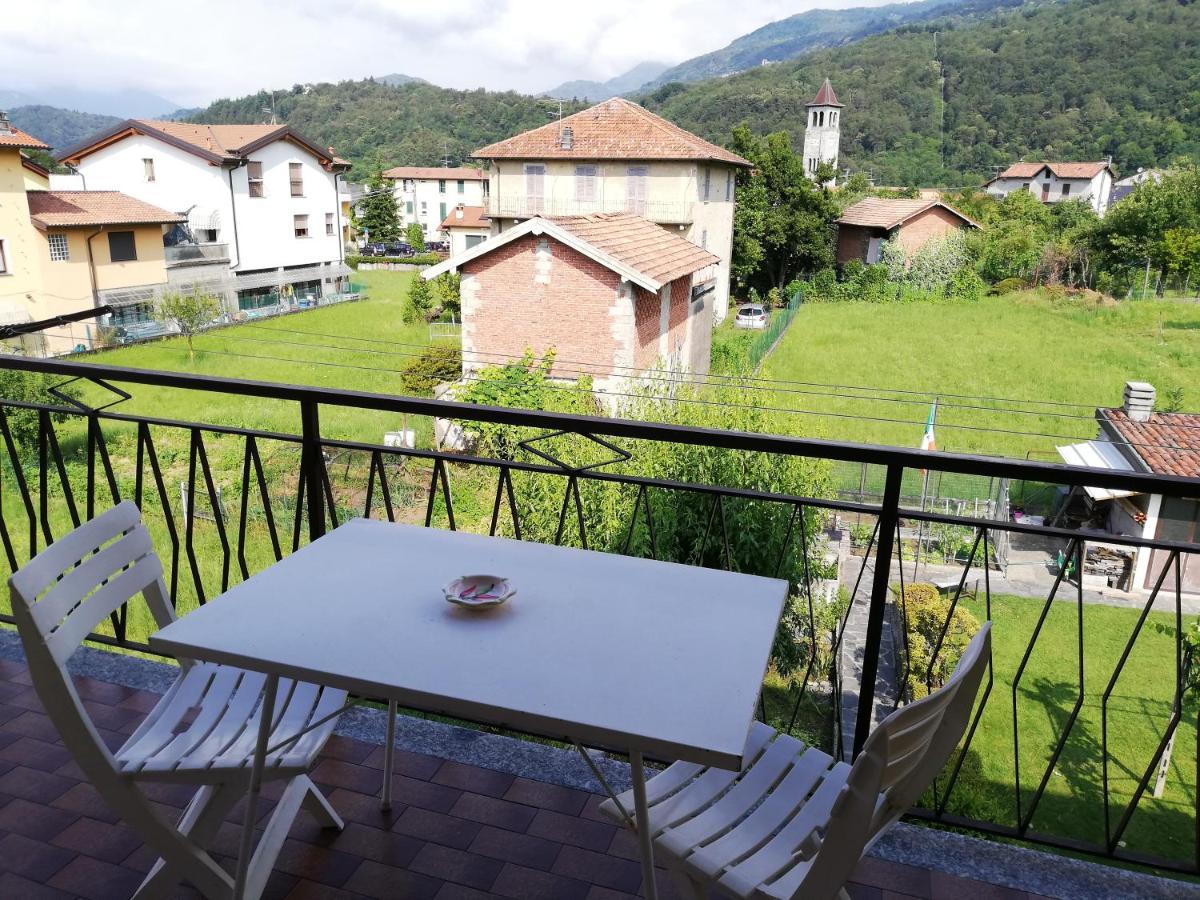 La Rosa Rossa Apartment Cambiasca Bagian luar foto