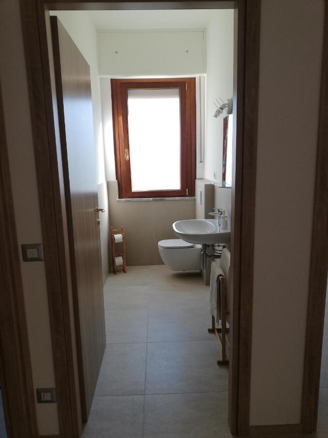 La Rosa Rossa Apartment Cambiasca Bagian luar foto