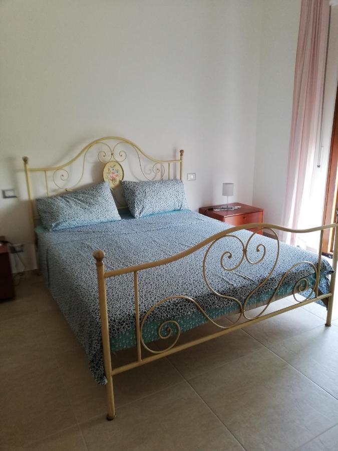 La Rosa Rossa Apartment Cambiasca Bagian luar foto